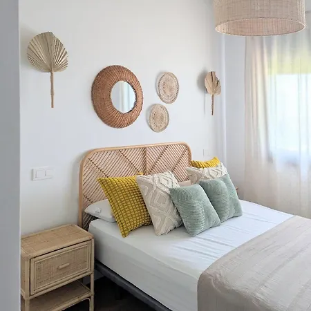 Ferienhaus De Diseno Con Jardin, Piscina Y Vistas