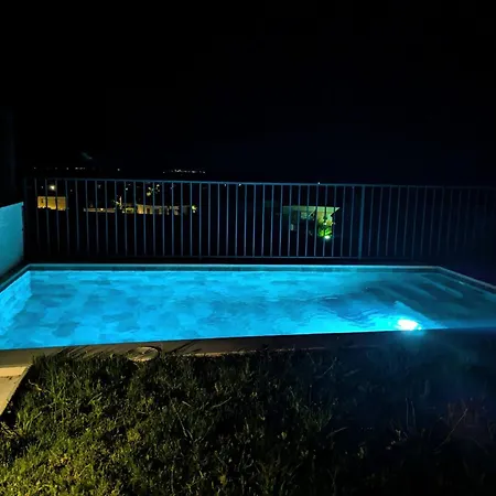 De Diseno Con Jardin, Piscina Y Vistas * Candeleda