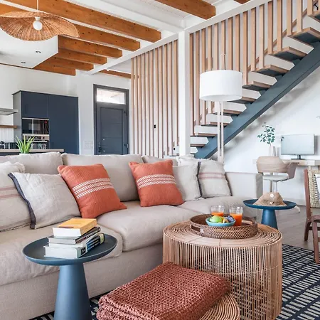 Vakantiehuis De Diseno Con Jardin, Piscina Y Vistas