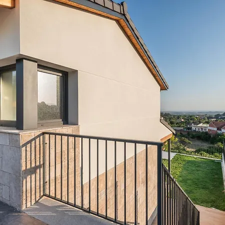 De Diseno Con Jardin, Piscina Y Vistas Vakantiehuis